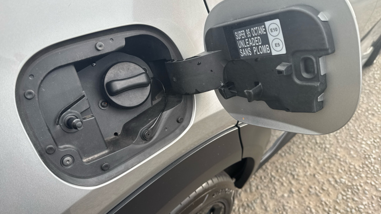 Nissan Juke 1.0 DiG-T Tekna 5dr Petrol Hatchback